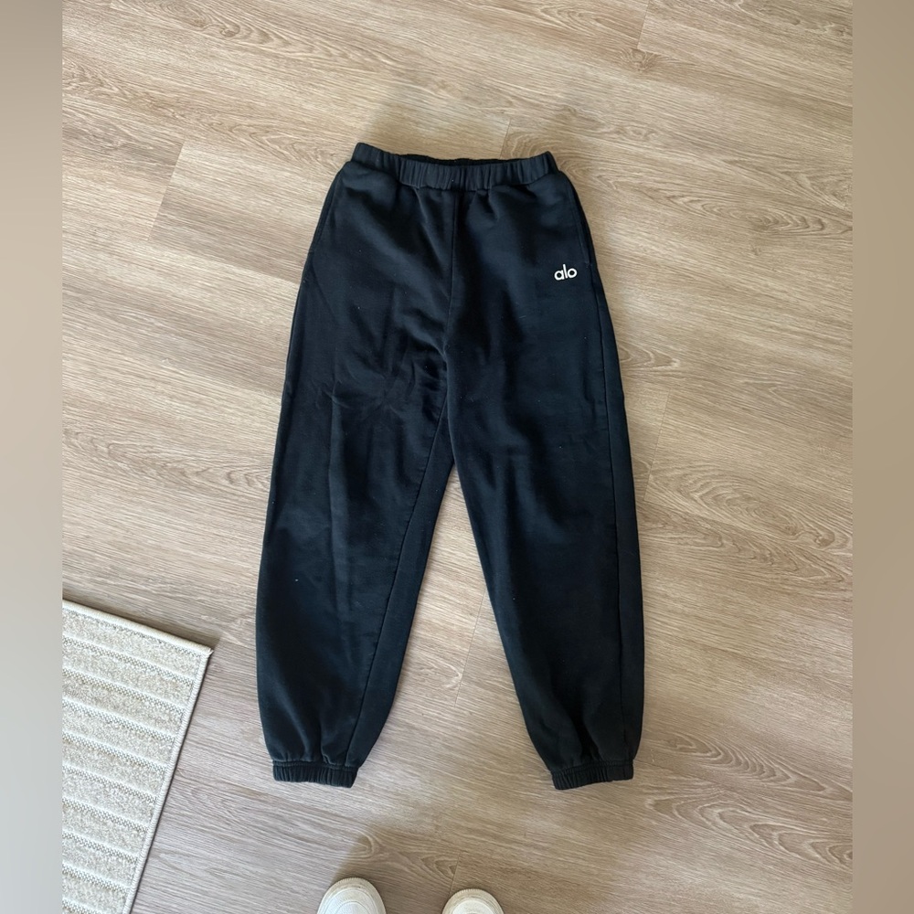 ALO Yoga Black Jogger Sweatpants